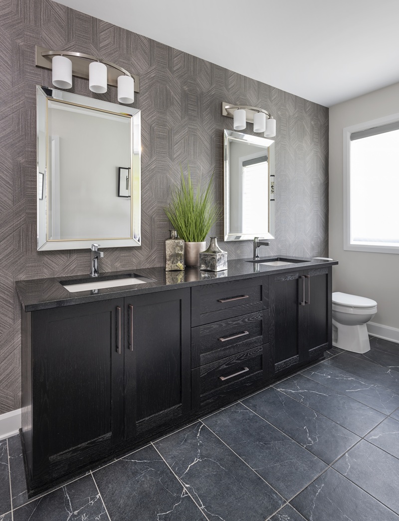Cortland CS – Ensuite